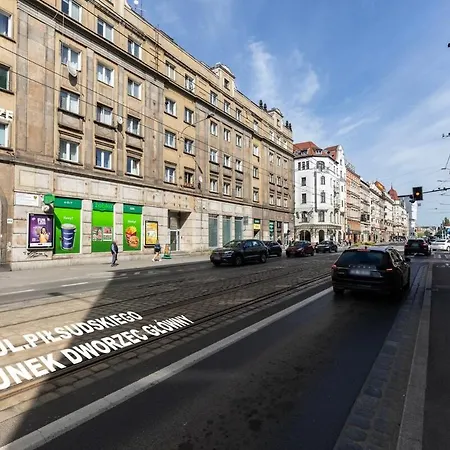 Appartamento Pilsudskiego 84a - 300 Metrow Od Dworca Pkp *