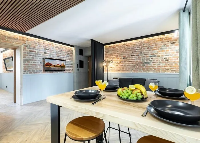 Pilsudskiego 84a - 300 Metrow Od Dworca Pkp * Breslavia