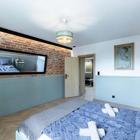 Pilsudskiego 84a - 300 Metrow Od Dworca Pkp شقة